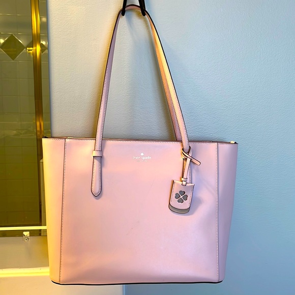 kate spade Handbags - Kate Spade tote